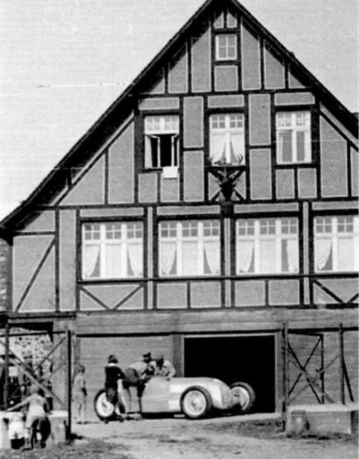 Ringhaus - Of Silver Arrows Nocleg ze śniadaniem